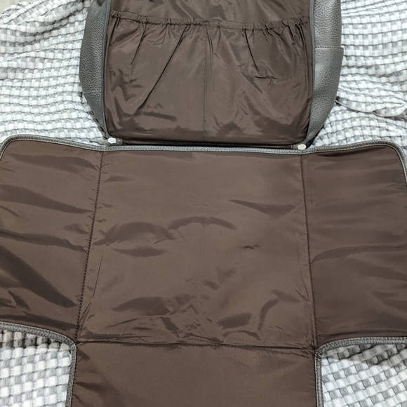 Matt and Nat Percio Diaper Bag - Picture 2 of 5